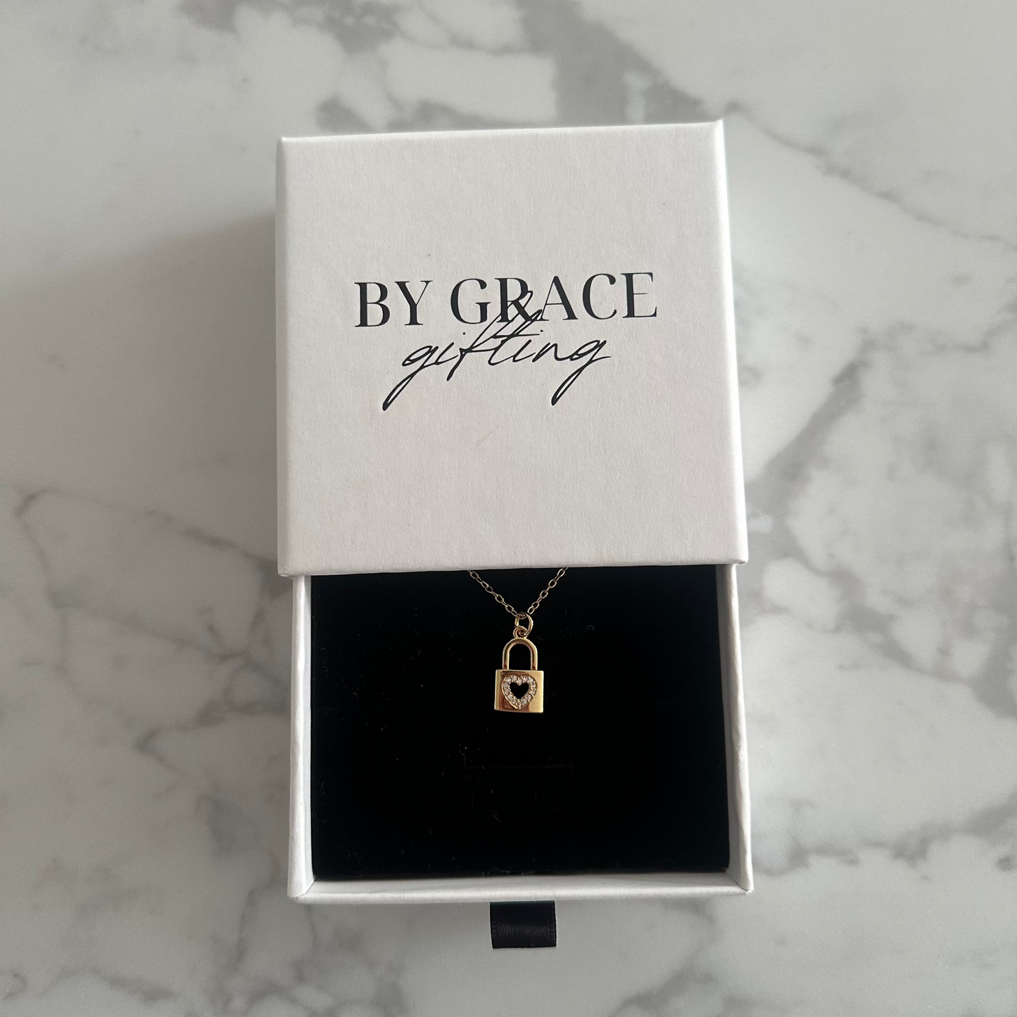 The Amora Necklace